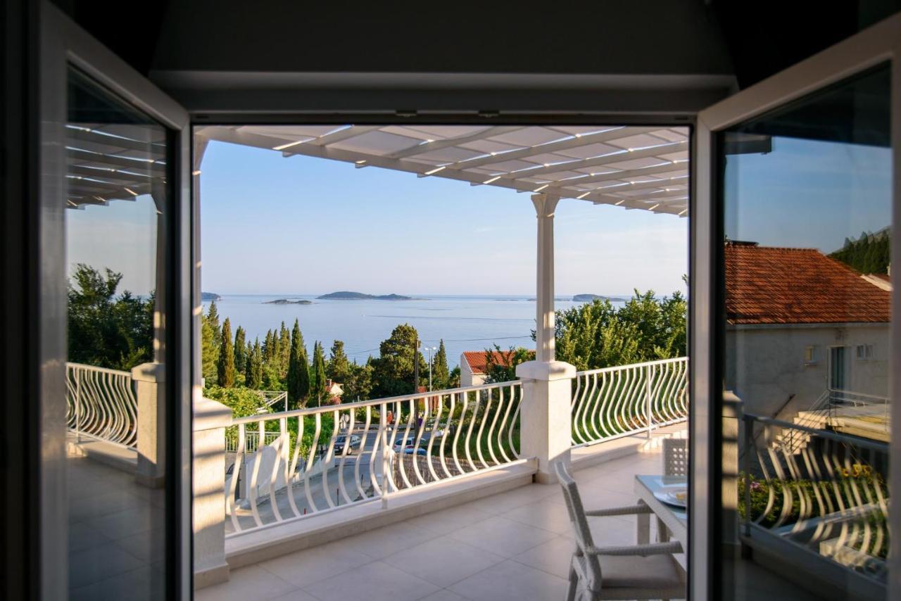 מליני Aurora Seaview Apartment מראה חיצוני תמונה