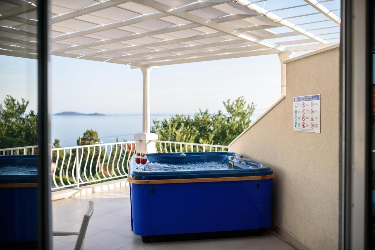 מליני Aurora Seaview Apartment מראה חיצוני תמונה